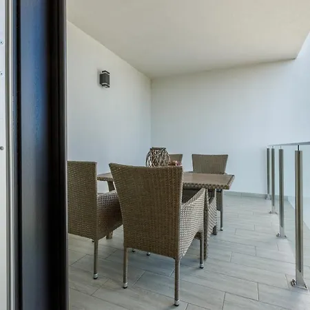 Apartment Helikon Apartman Keszthely