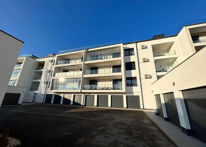 Helikon Apartman * Keszthely